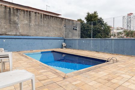Apartamento à venda com 57m², 2 quartos e 1 vaga Apartamento à venda com 57m², 2 quartos e 1 vagaÁrea Comum - Piscina