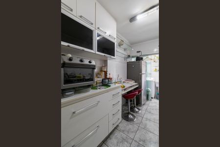 Apartamento à venda com 57m², 2 quartos e 1 vaga Apartamento à venda com 57m², 2 quartos e 1 vagaCozinha