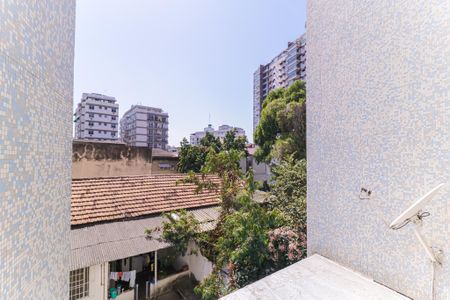 Sala vista de apartamento para alugar com 1 quarto, 56m² em Cachambi, Rio de Janeiro