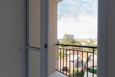 Apartamento para alugar com 44m², 2 quartos e 1 vaga Apartamento para alugar com 44m², 2 quartos e 1 vagaVaranda Sala
