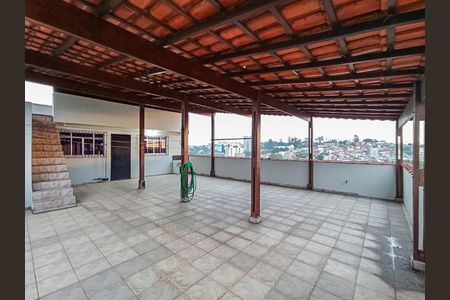 Casa para alugar com 200m², 4 quartos e 8 vagas Casa para alugar com 200m², 4 quartos e 8 vagasÁrea comum