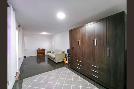 Casa para alugar com 200m², 4 quartos e 8 vagas Casa para alugar com 200m², 4 quartos e 8 vagasQuarto 4