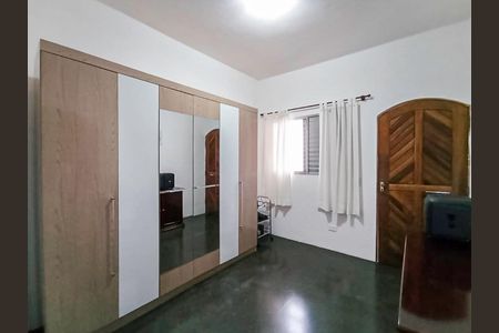 Casa para alugar com 200m², 4 quartos e 8 vagas Casa para alugar com 200m², 4 quartos e 8 vagasQuarto 3