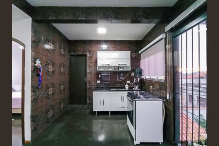 Casa para alugar com 200m², 4 quartos e 8 vagas Casa para alugar com 200m², 4 quartos e 8 vagasCozinha