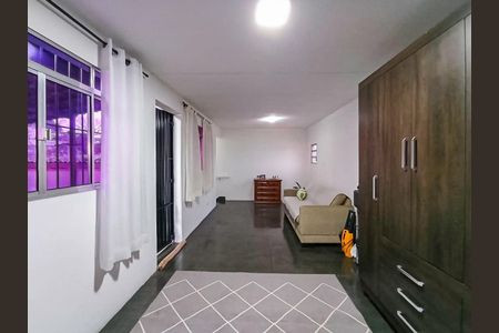 Casa para alugar com 200m², 4 quartos e 8 vagas Casa para alugar com 200m², 4 quartos e 8 vagasQuarto 4