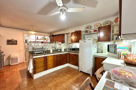 Apartamento à venda com 288m², 4 quartos e 2 vagasCozinha