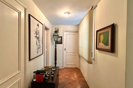 Apartamento à venda com 288m², 4 quartos e 2 vagasHall