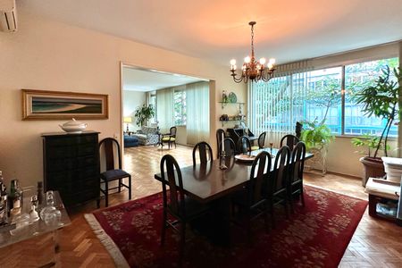 Apartamento à venda com 288m², 4 quartos e 2 vagasSala