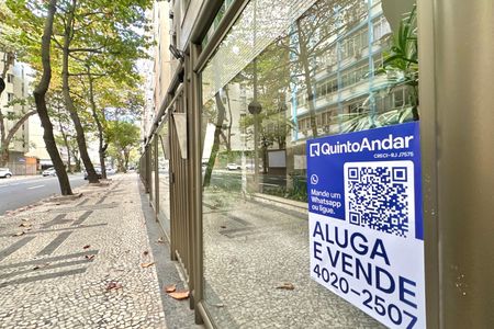 Apartamento à venda com 288m², 4 quartos e 2 vagasPlaquinha