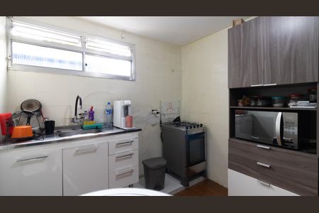Apartamento à venda com 48m², 2 quartos e 1 vaga Apartamento à venda com 48m², 2 quartos e 1 vagaCozinha