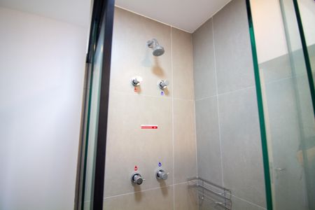 Studio à venda com 22m², 1 quarto e sem vaga Studio à venda com 22m², 1 quarto e sem vagaBanheiro Social
