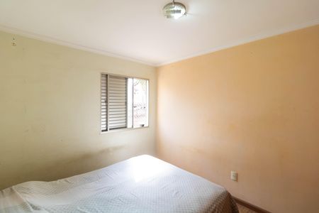 Apartamento à venda com 57m², 2 quartos e 1 vagaQuarto 2