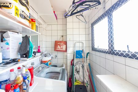 Apartamento à venda com 78m², 3 quartos e 1 vagaÁrea de Serviço