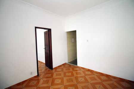 Casa à venda com 155m², 4 quartos e 5 vagasSala