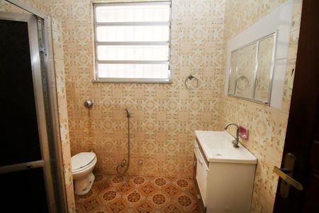 Casa à venda com 155m², 4 quartos e 5 vagasBanheiro