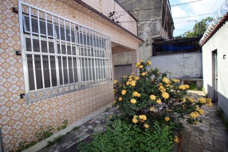 Casa à venda com 155m², 4 quartos e 5 vagasQuintal - Frente