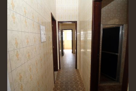 Casa à venda com 155m², 4 quartos e 5 vagasSala - Corredor