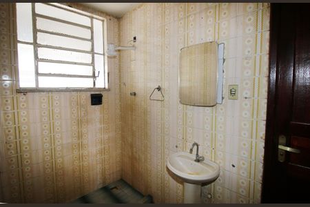 Casa à venda com 155m², 4 quartos e 5 vagasBanheiro da Suíte 4 - Anexo