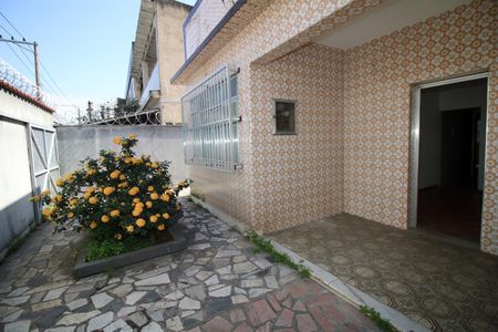 Casa à venda com 155m², 4 quartos e 5 vagasQuintal - Frente