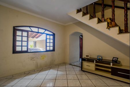 Sala de casa para alugar com 3 quartos, 157m² em Vila Camilópolis, Santo André