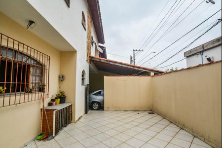 Casa para alugar com 157m², 3 quartos e 2 vagas Casa para alugar com 157m², 3 quartos e 2 vagasQuintal