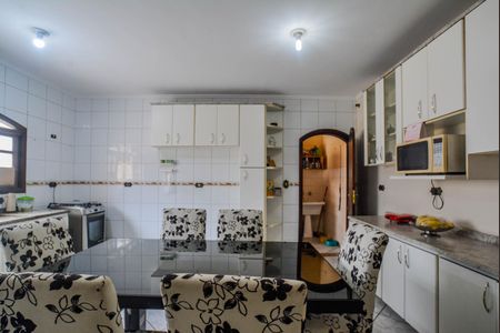 Casa para alugar com 157m², 3 quartos e 2 vagas Casa para alugar com 157m², 3 quartos e 2 vagasCozinha