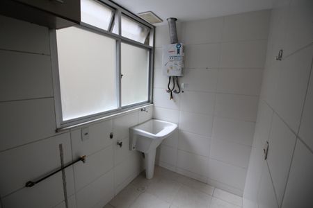 Apartamento à venda com 70m², 3 quartos e 1 vagaÁrea de Serviço