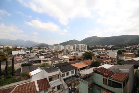 Sala - Vista de apartamento à venda com 3 quartos, 70m² em Taquara, Rio de Janeiro