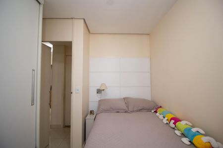 Apartamento à venda com 126m², 4 quartos e 1 vagaQuarto 2