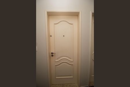 Apartamento à venda com 126m², 4 quartos e 1 vagaHall de entrada