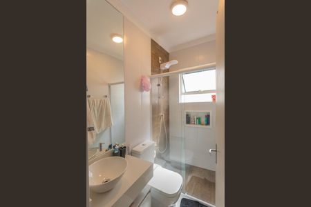 Apartamento para alugar com 46m², 2 quartos e 1 vaga Apartamento para alugar com 46m², 2 quartos e 1 vagaBanheiro