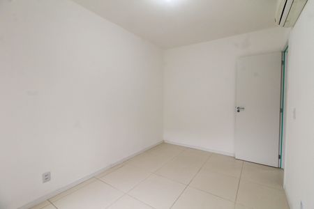 Apartamento à venda com 56m², 2 quartos e 2 vagasQuarto 1