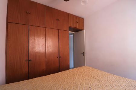 Quarto de apartamento para alugar com 2 quartos, 76m² em Balneario Cidade Atlantica, Guarujá