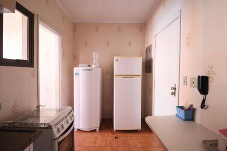 Apartamento para alugar com 76m², 2 quartos e 1 vaga Apartamento para alugar com 76m², 2 quartos e 1 vagaCozinha