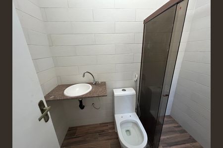 Casa para alugar com 50m², 2 quartos e sem vagaBanheiro