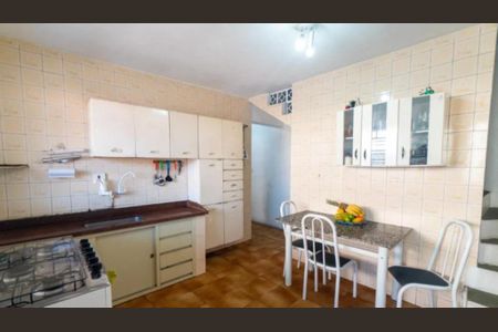 Casa à venda com 300m², 5 quartos e 2 vagas Casa à venda com 300m², 5 quartos e 2 vagasFoto 46