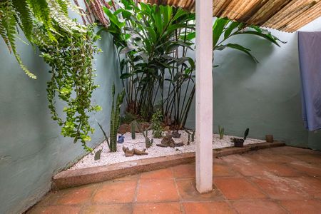 Casa à venda com 216m², 3 quartos e 1 vagaQuintal