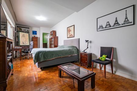 Casa à venda com 216m², 3 quartos e 1 vagaSuíte