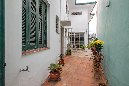 Casa à venda com 216m², 3 quartos e 1 vagaQuintal