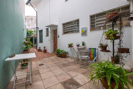 Casa à venda com 216m², 3 quartos e 1 vagaQuintal