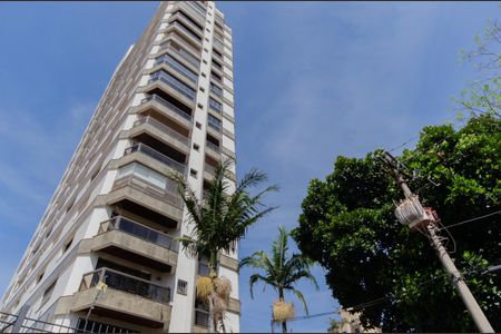 Apartamento à venda com 220m², 4 quartos e 3 vagas Apartamento à venda com 220m², 4 quartos e 3 vagasFachada do Prédio