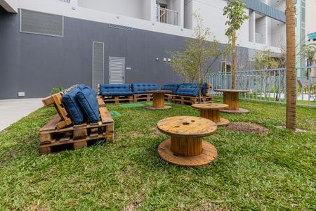 Studio para alugar com 27m², 1 quarto e sem vagaÁrea comum - Piscina