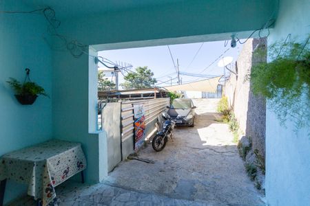 Casa à venda com 100m², 3 quartos e 10 vagas Casa à venda com 100m², 3 quartos e 10 vagasÁrea comum