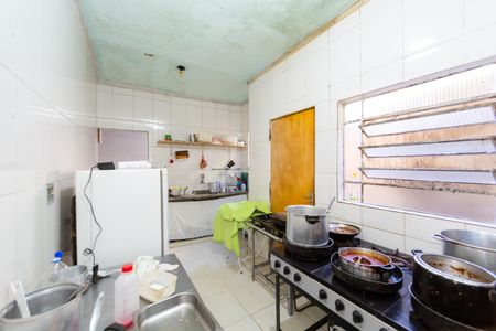 Casa à venda com 100m², 3 quartos e 10 vagas Casa à venda com 100m², 3 quartos e 10 vagasCozinha