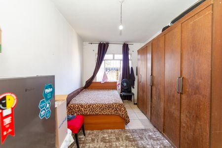 Casa à venda com 100m², 3 quartos e 10 vagas Casa à venda com 100m², 3 quartos e 10 vagasQuarto 1