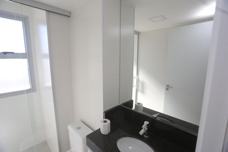 Banheiro de apartamento para alugar com 2 quartos, 61m² em Barro Preto, Belo Horizonte