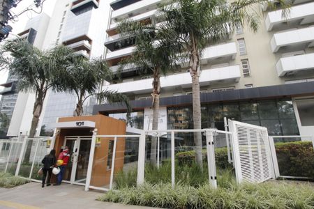 Apartamento à venda com 51m², 1 quarto e 1 vagaFachada e portaria