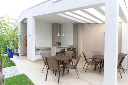 Apartamento para alugar com 48m², 2 quartos e 1 vagaÁrea comum - Churrasqueira