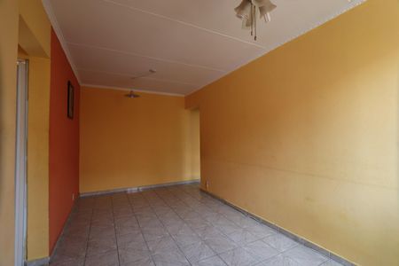 Sala de apartamento para alugar com 2 quartos, 52m² em Cidade Satelite Santa Barbara, São Paulo