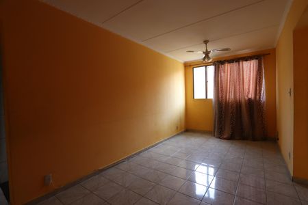 Sala de apartamento para alugar com 2 quartos, 52m² em Cidade Satelite Santa Barbara, São Paulo